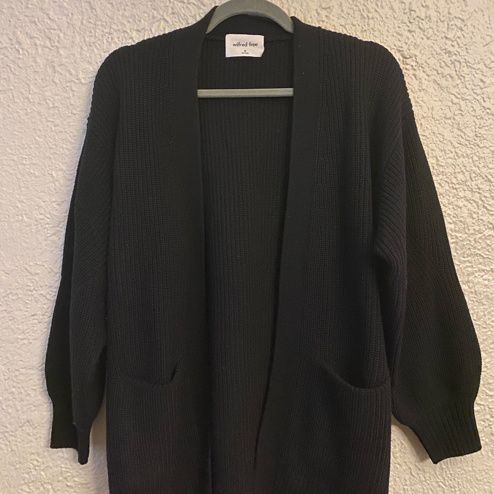 Aritzia Wilfred Free Long Sleeve Black Sweater
